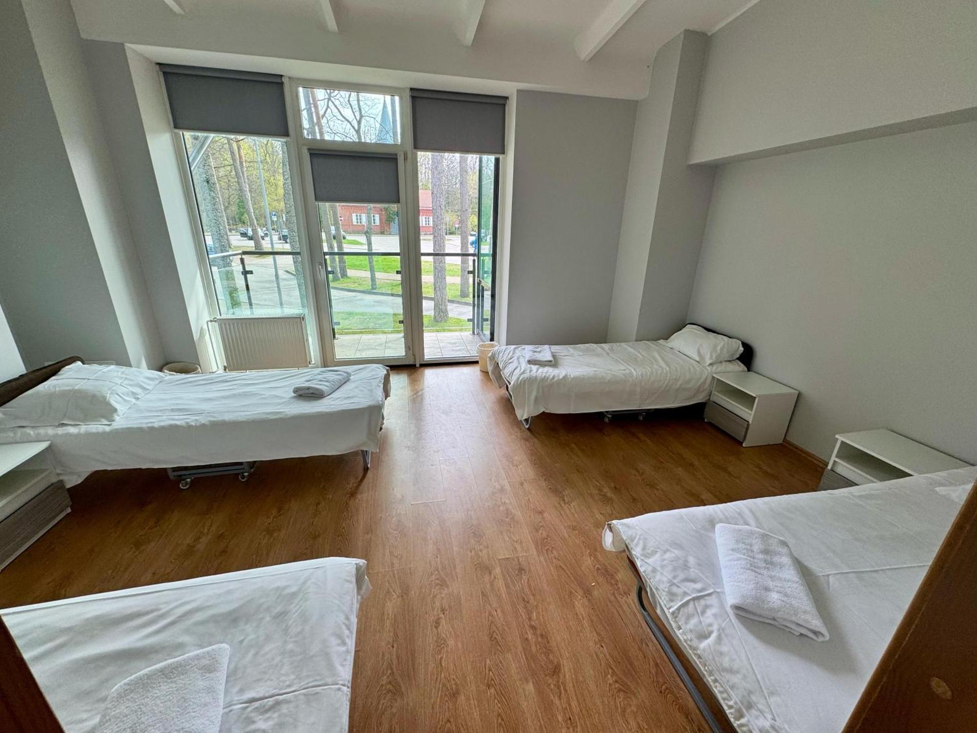 Sajutu Parka Hostelis 瓦尔米耶拉 外观 照片